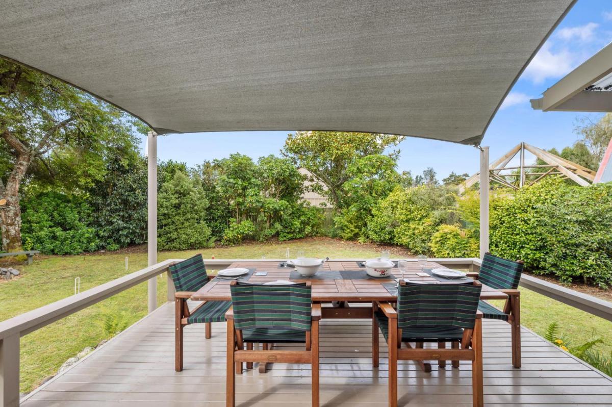 Piece of Paradise - Turangi Holiday Home - Housity