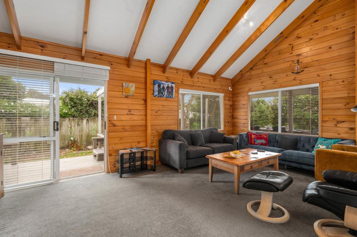 Piece of Paradise - Turangi Holiday Home - Housity