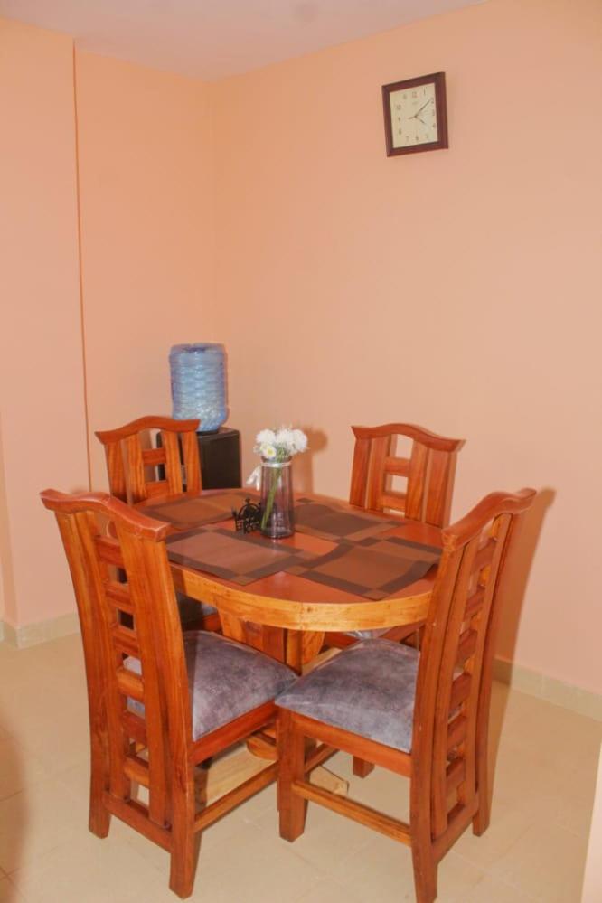 Suitetrails - Royal palms BnB