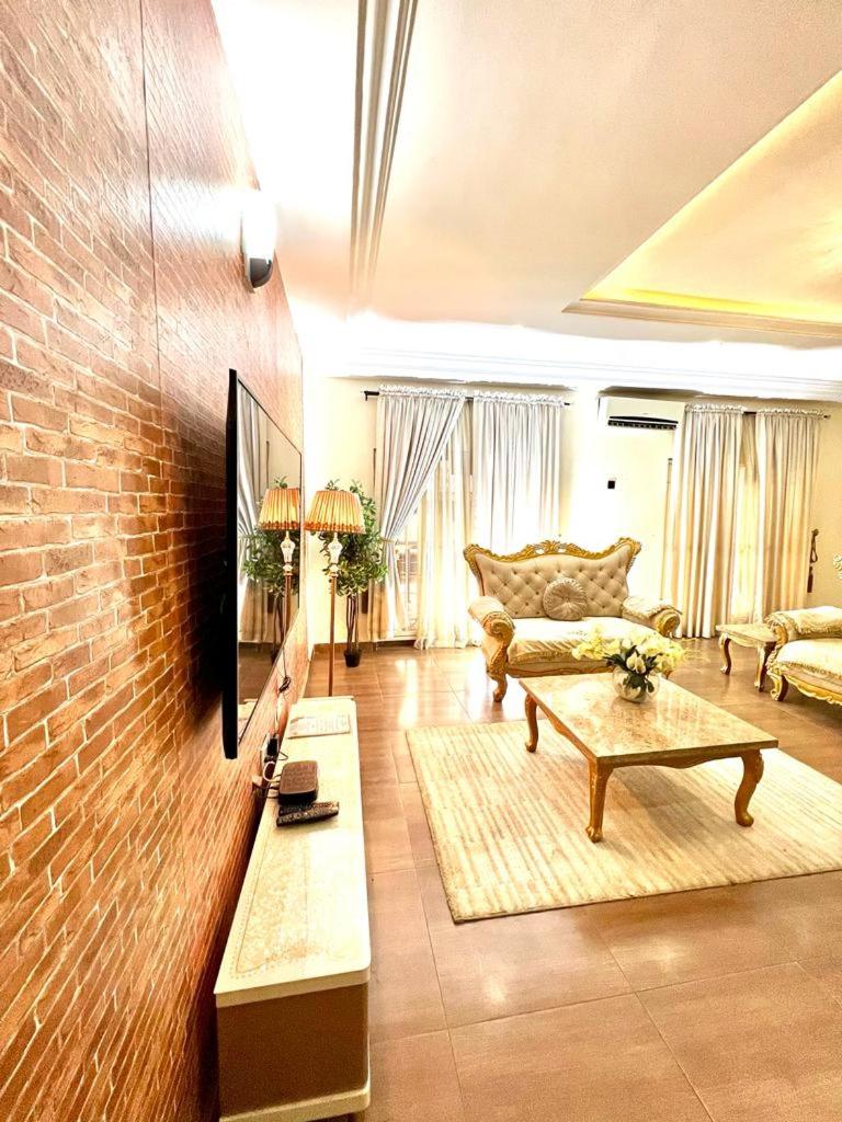 Suitetrails - Maryland Shortlet Apartments, Gudu