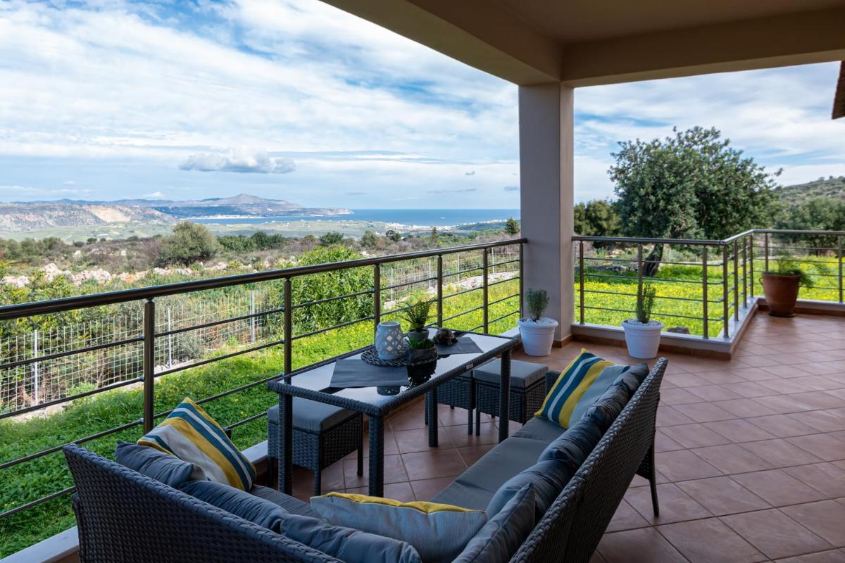 Stone villa Halepa panoramic view and private pool 28sq m - Housity