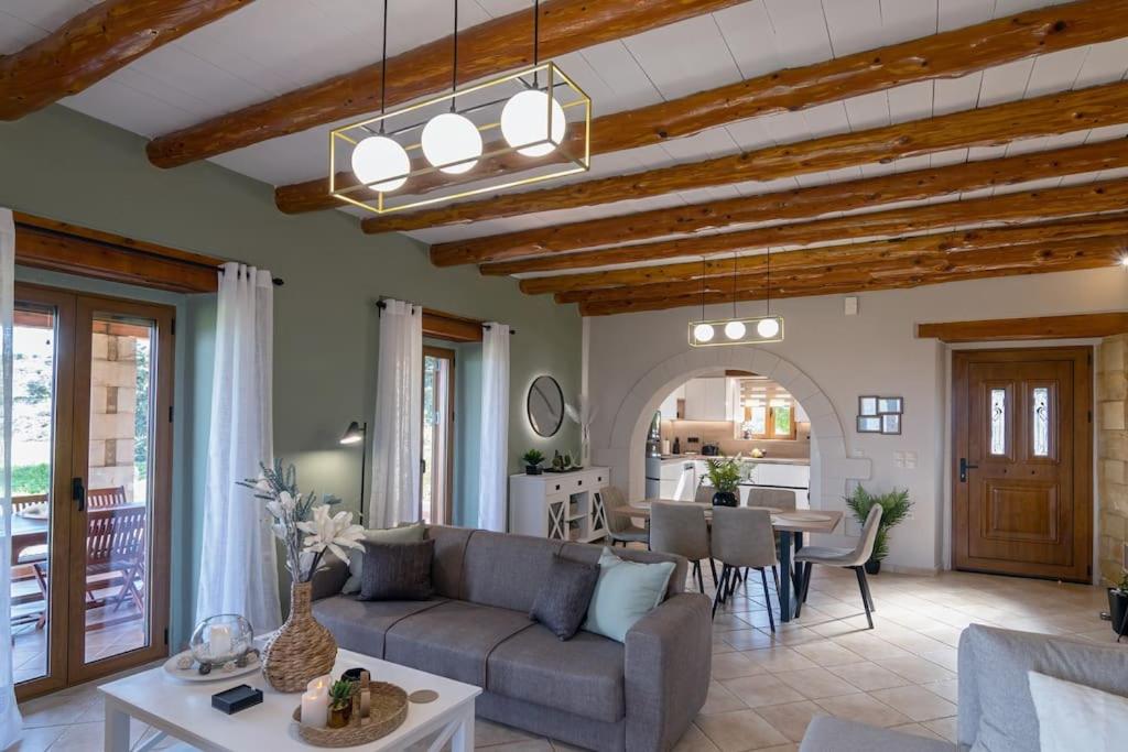 Stone villa Halepa panoramic view and private pool 28sq m - Housity
