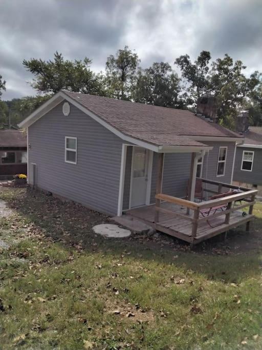 Comfy Gramas Cabin 3 - Housity