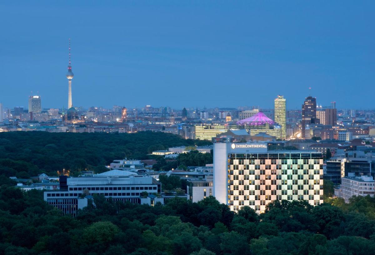 Ein allgemeiner Blick auf Berlin oder ein Stadtblick von des Hotels aus