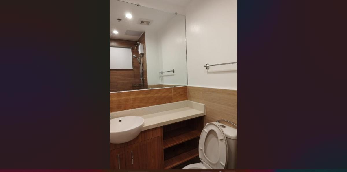 Cozy Suite Studio type condo in Matina Enclaves - Housity