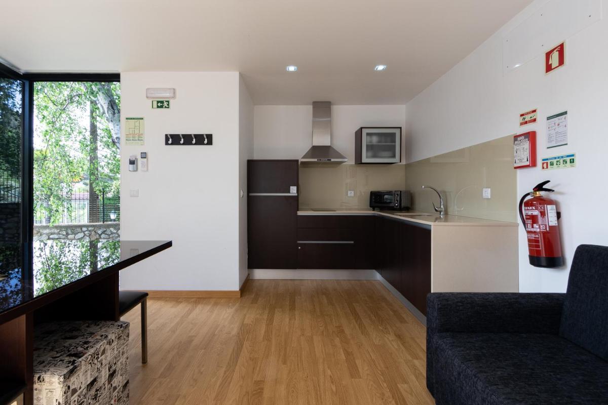 A cozinha ou kitchenette de Prazer da Natureza Resort & Spa