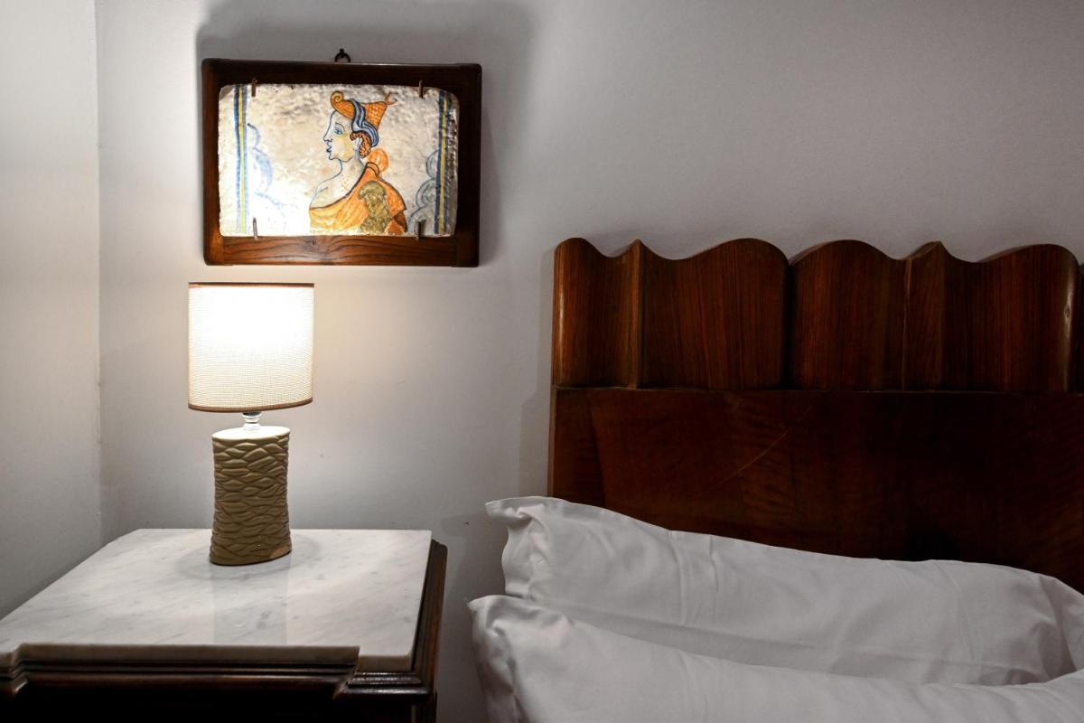 Residenze Romanae - Vicolo dell'Aquila - Housity