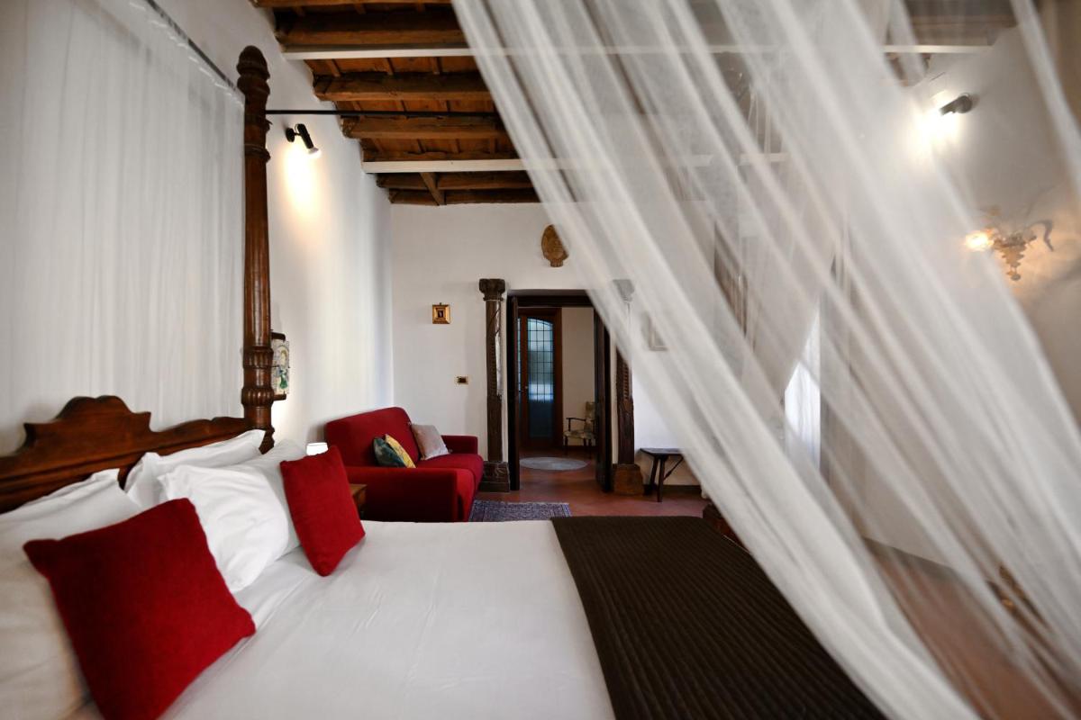 Residenze Romanae - Vicolo dell'Aquila - Housity