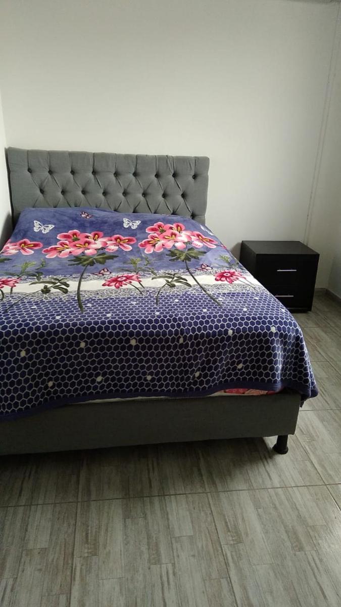 Hostal Montañas Colombianas - Housity