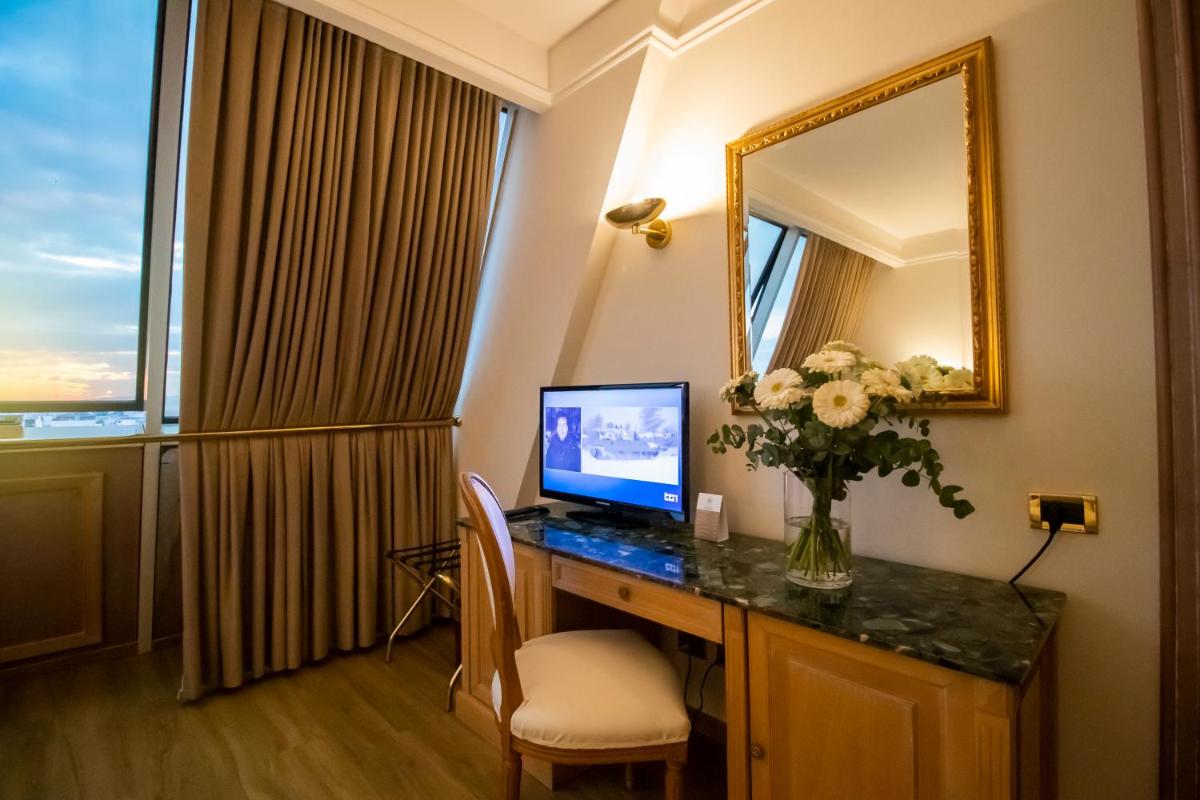 SHG Hotel De La Ville - Hizvo