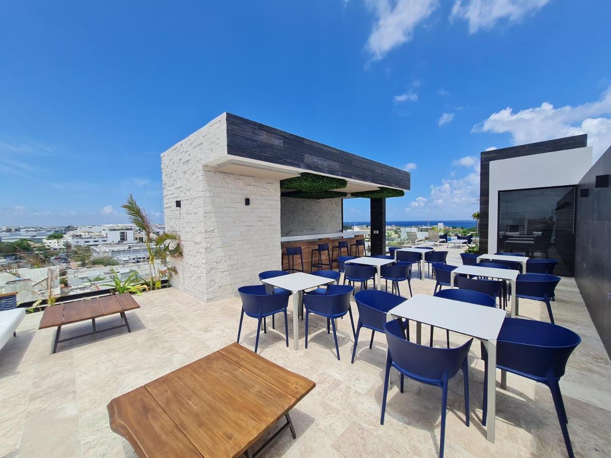 Modernos Estudios a pasos De La 5ta Av Pool view - By Yeah - Housity