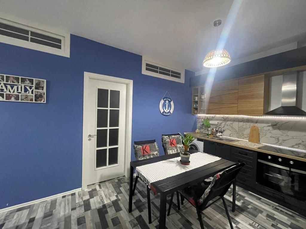 Cozy beach apartment - Housity
