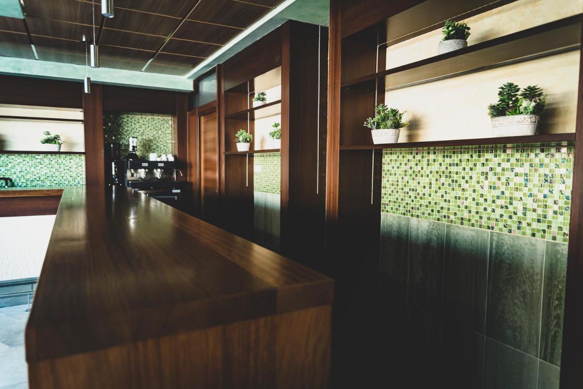 HOSTAL NOGUERAS 3 - Housity