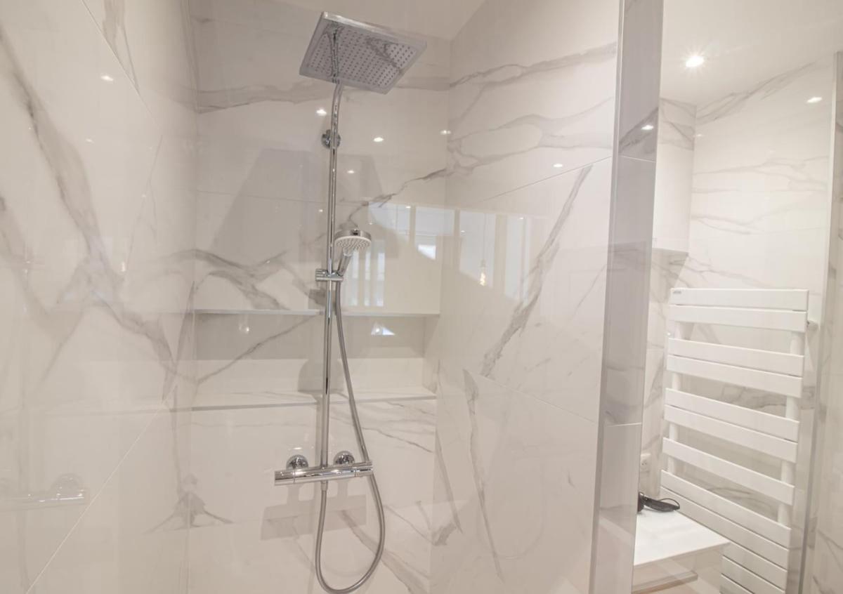 White diamond calme rue Vaugelas - Housity