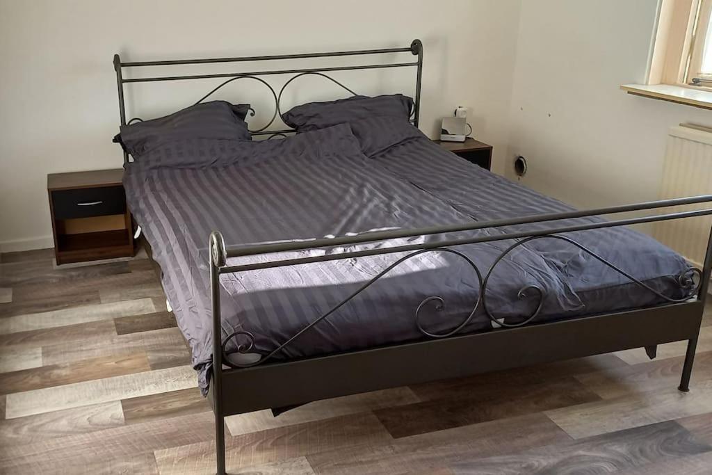 Nice house, 5 minutes walking distance from forest - Housity