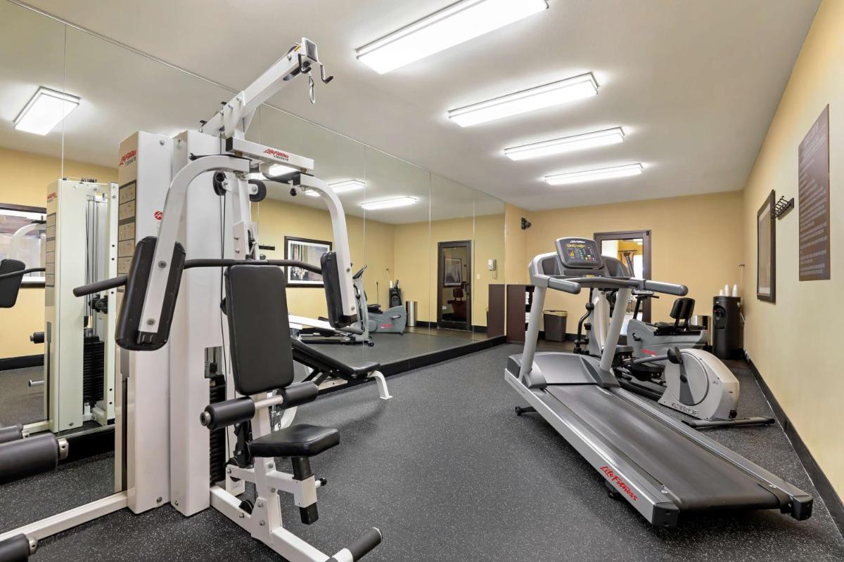 Best Western Plus Castle Rock - Housity