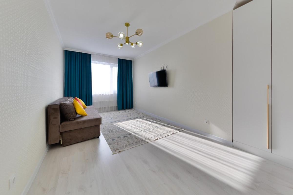 Esil plaza - Housity