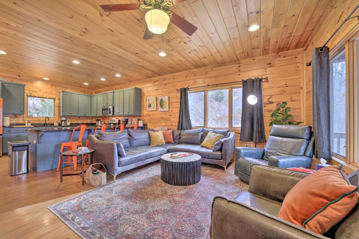 Cullowhee Vacation Rental on the River! - Housity