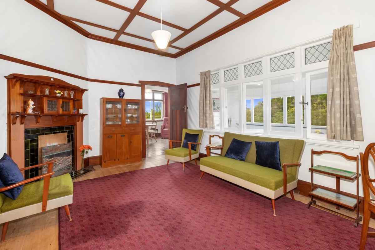 Early Settler Homestead - Waipu Holiday Home - Housity