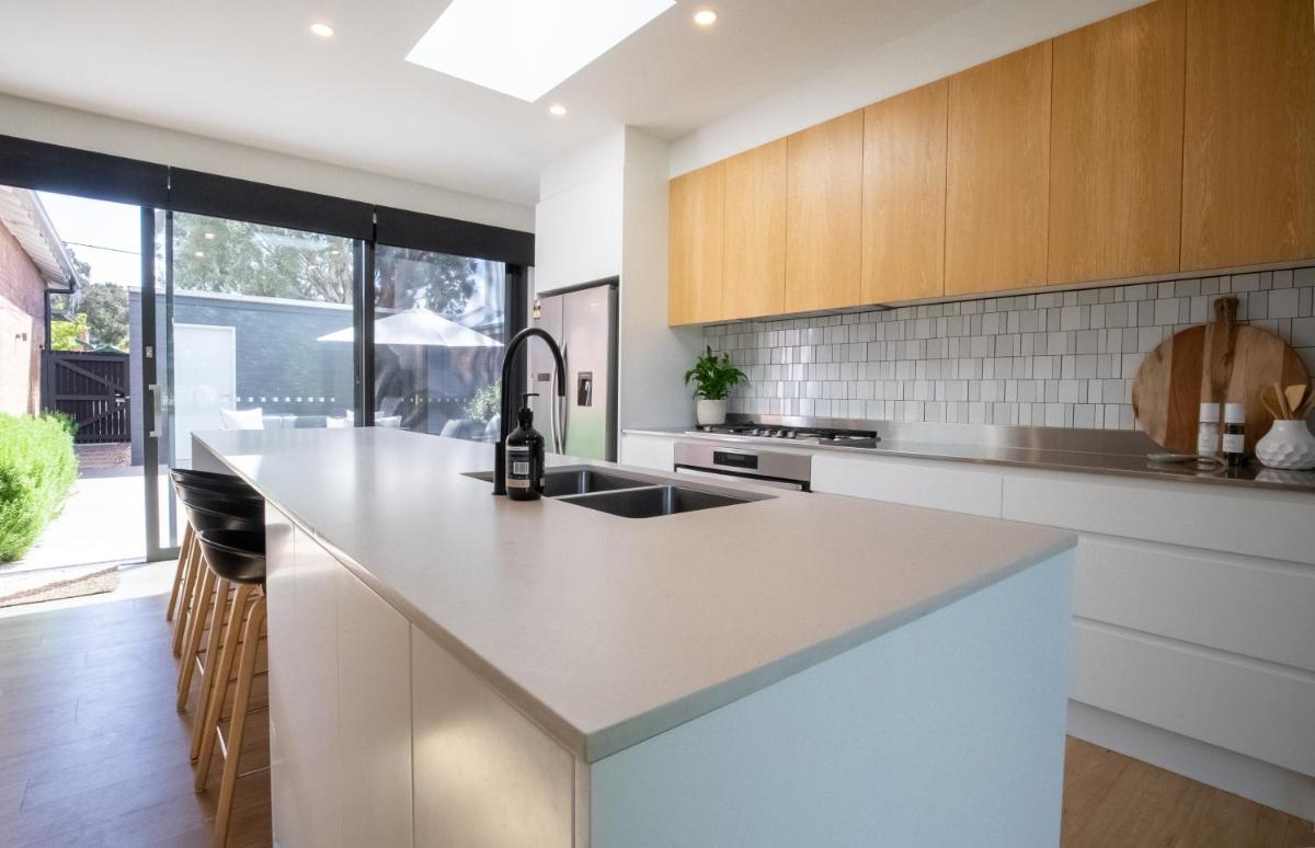 The Courtyard House Orange - Housity