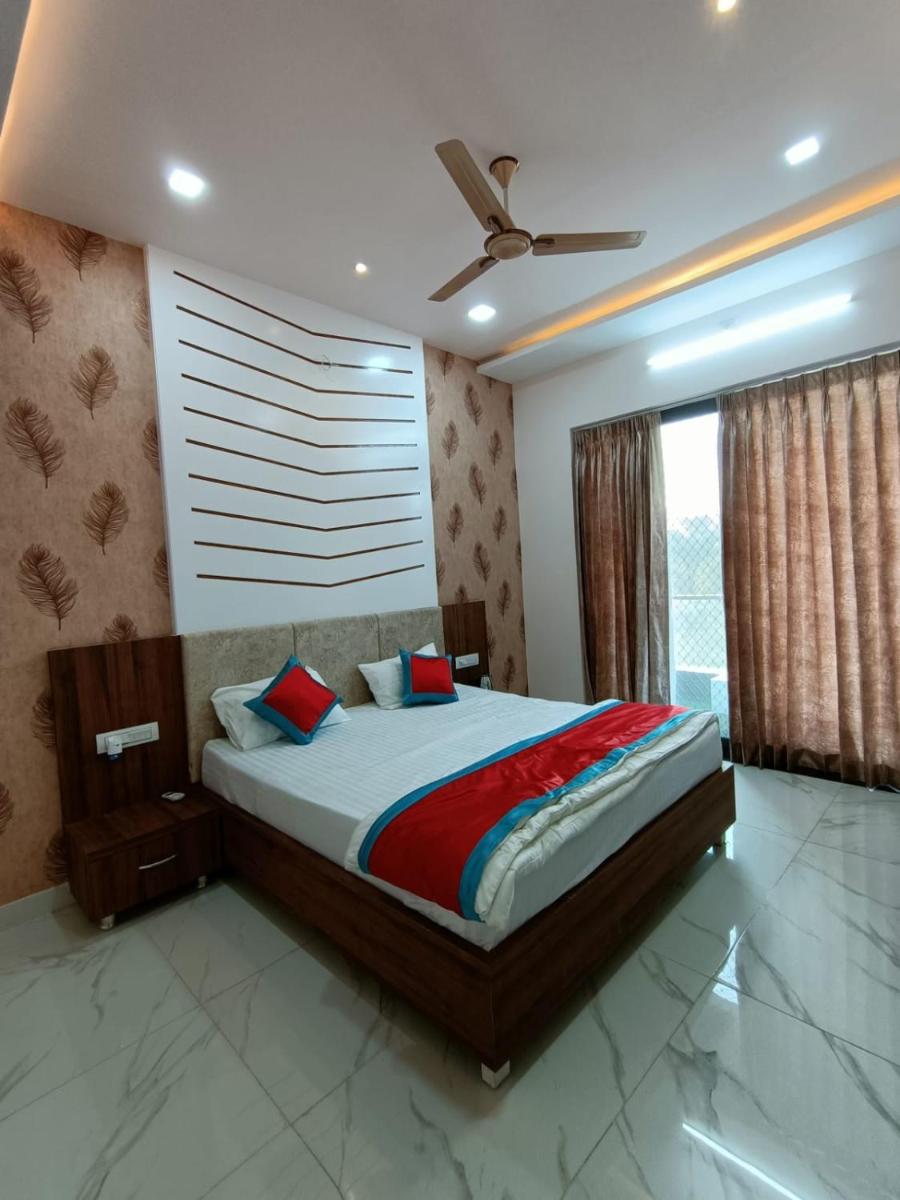 Papaya 5BHK Villa - Housity