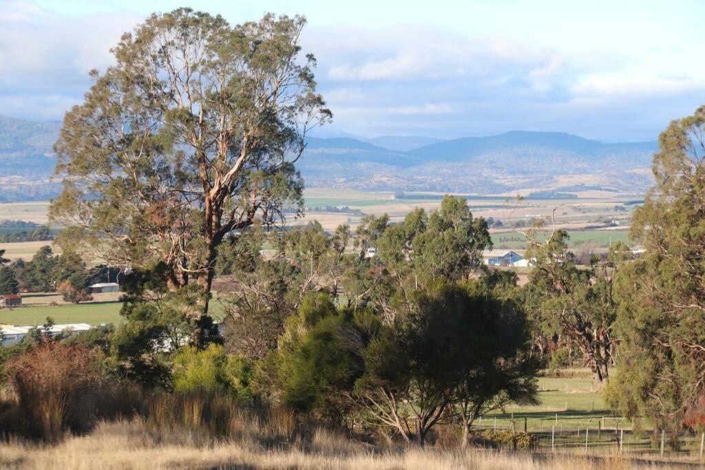 Summit Rural peace10 mins from Launceston - Housity