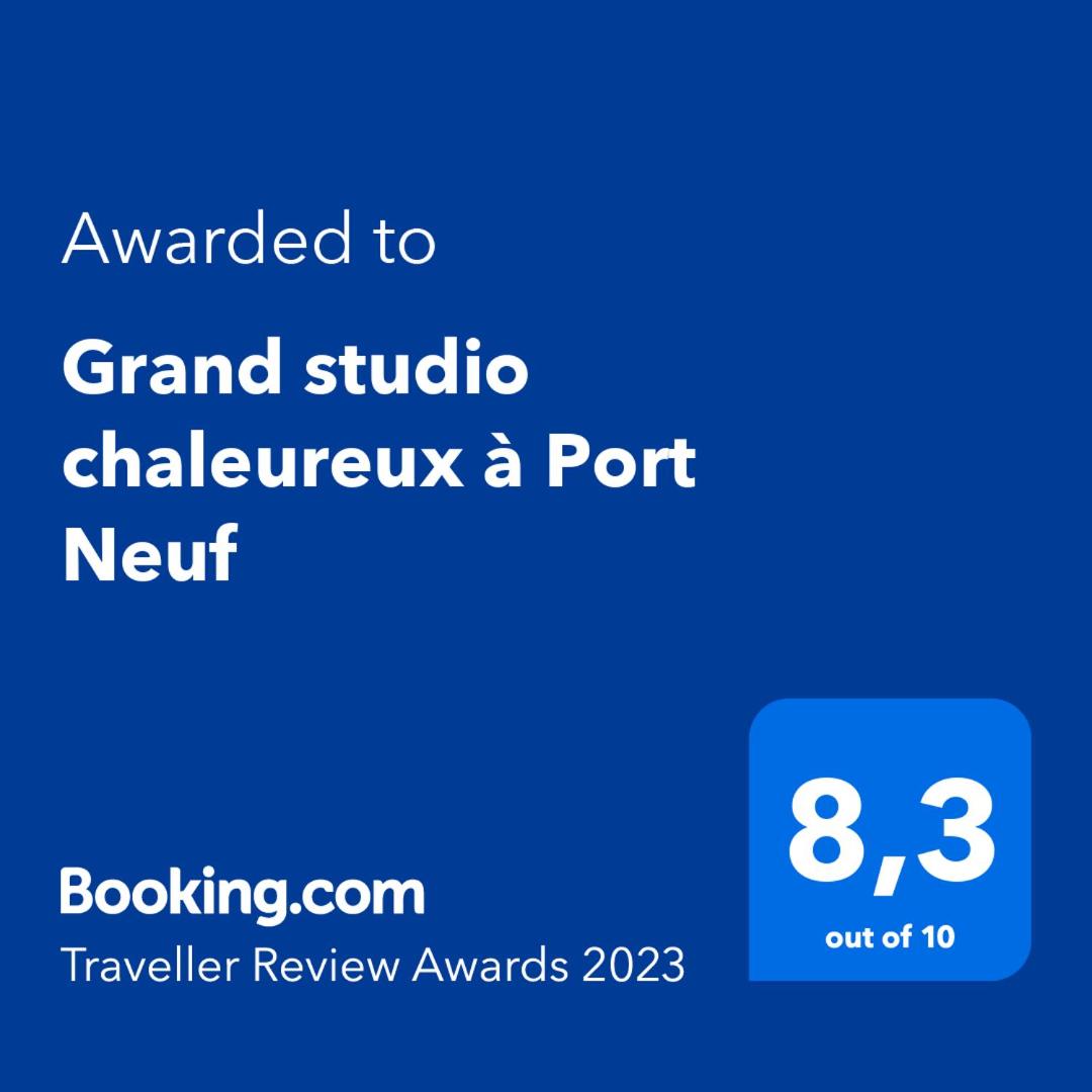 Grand studio chaleureux à Port Neuf - Housity