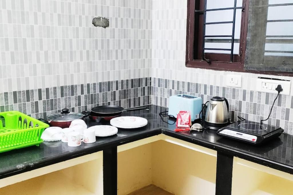 2 BHK Home in KPHB in Peaceful Location - Housity
