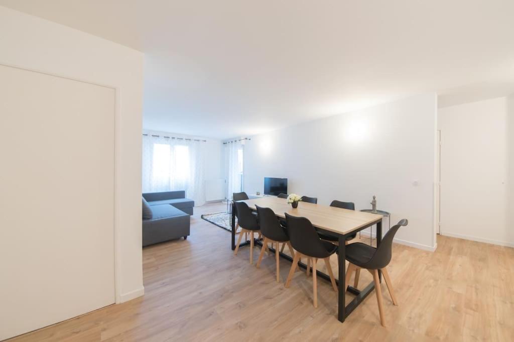 Suite Moderne Familiale 8 Pers - Disney 10m - 2 SDB - Housity