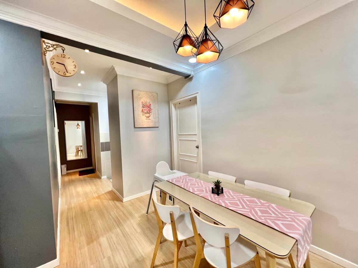 Medina Homestay Batu Burok Beach - Housity
