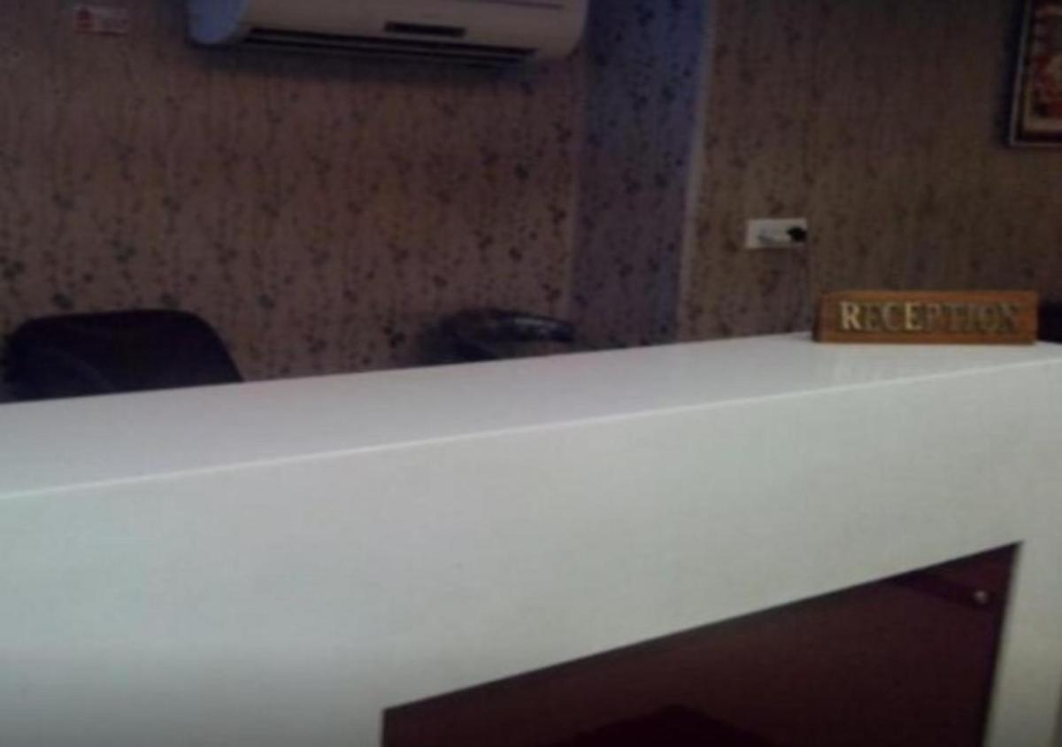 Hotel Swaran Plaza by WB Inn - Housity