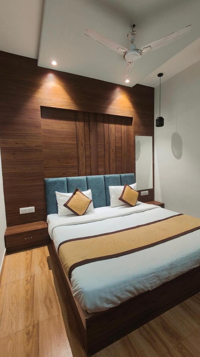 The Udaipur Villa private home stay with pool - Housity