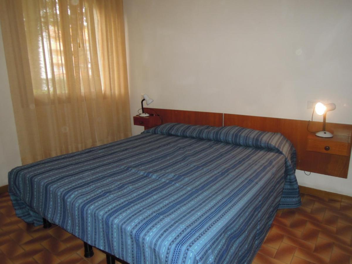 Cozy Two-Bedroom Apartment 500m from the sea - Housity