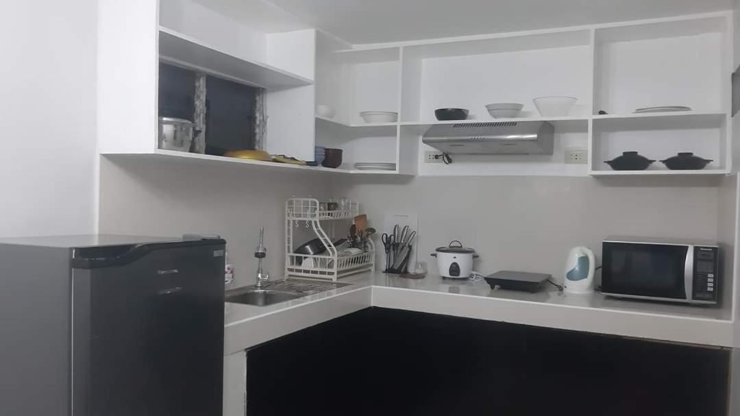 Casa Erelle Unit#3 - Antipolo stay 1 BR unit/wifi/netflix/hot shower - Housity