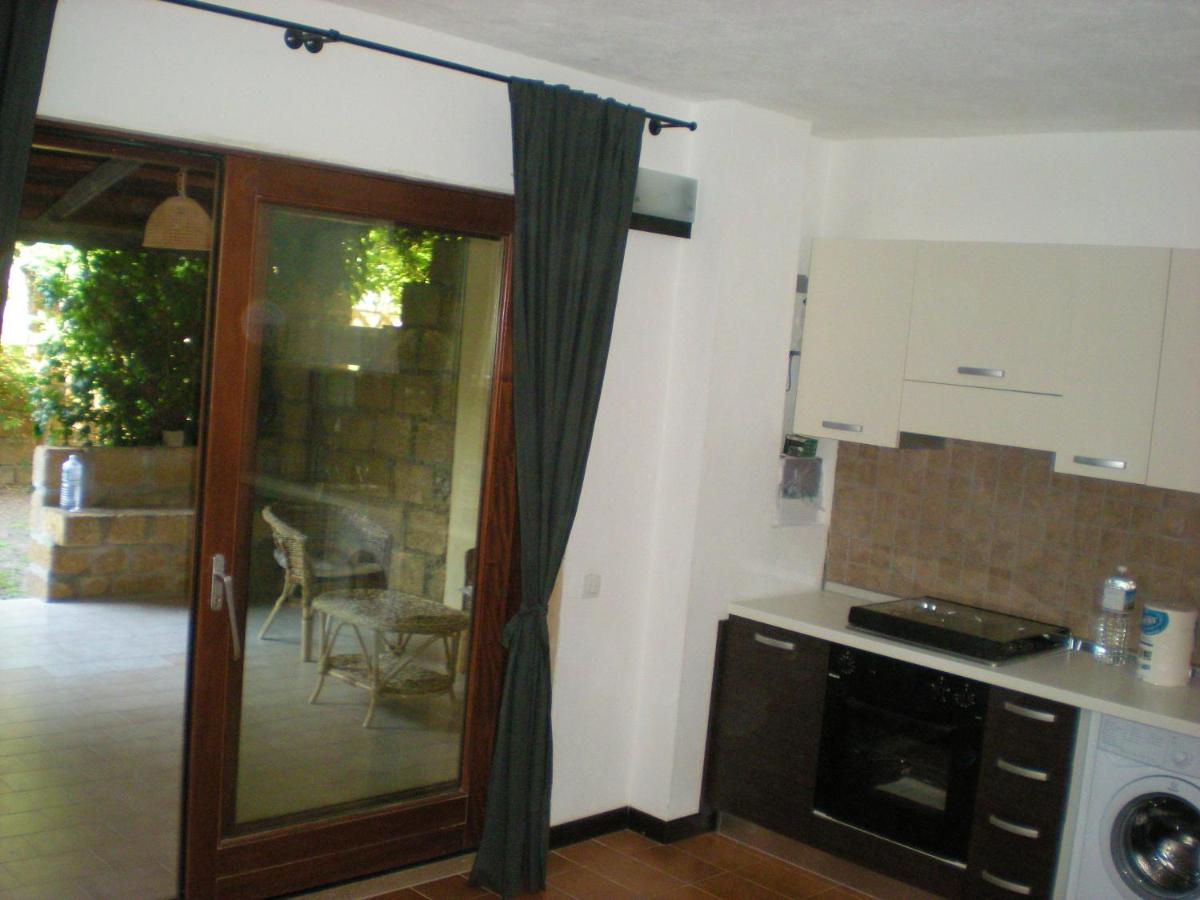 One bedroom house at Praialonga 200 m away from the beach with enclosed garden and wifi - Housity
