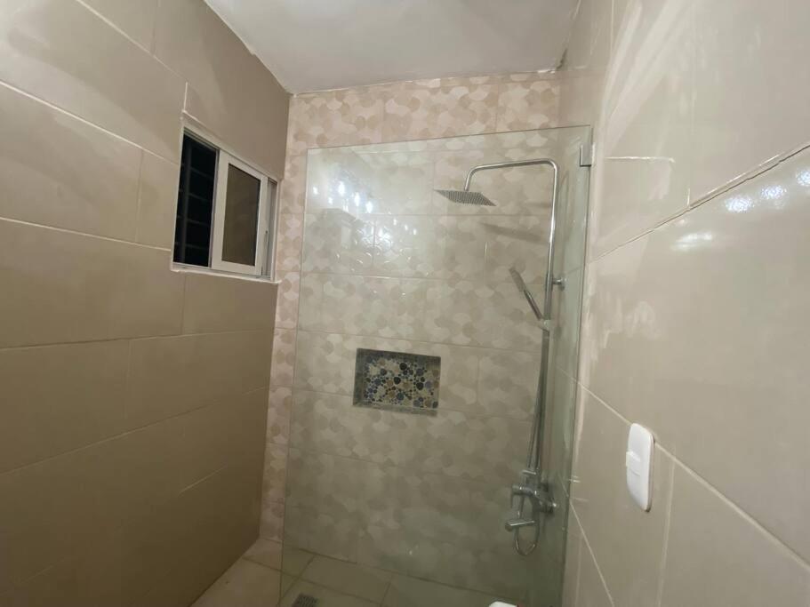 Privada tipo cabaña Con amplio patio - Housity