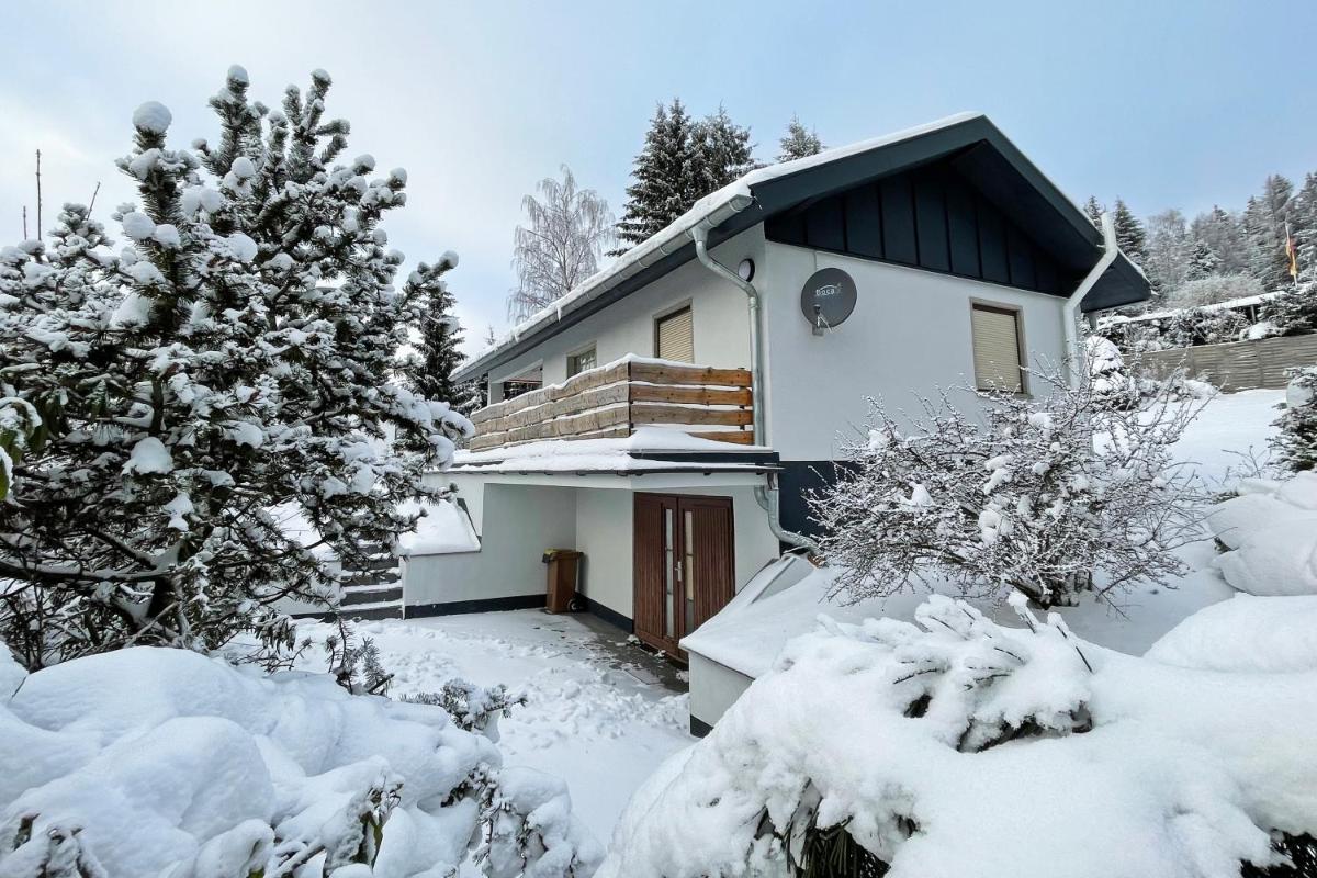 Bungalow im Thüringer Wald/ Haus Selma - Housity