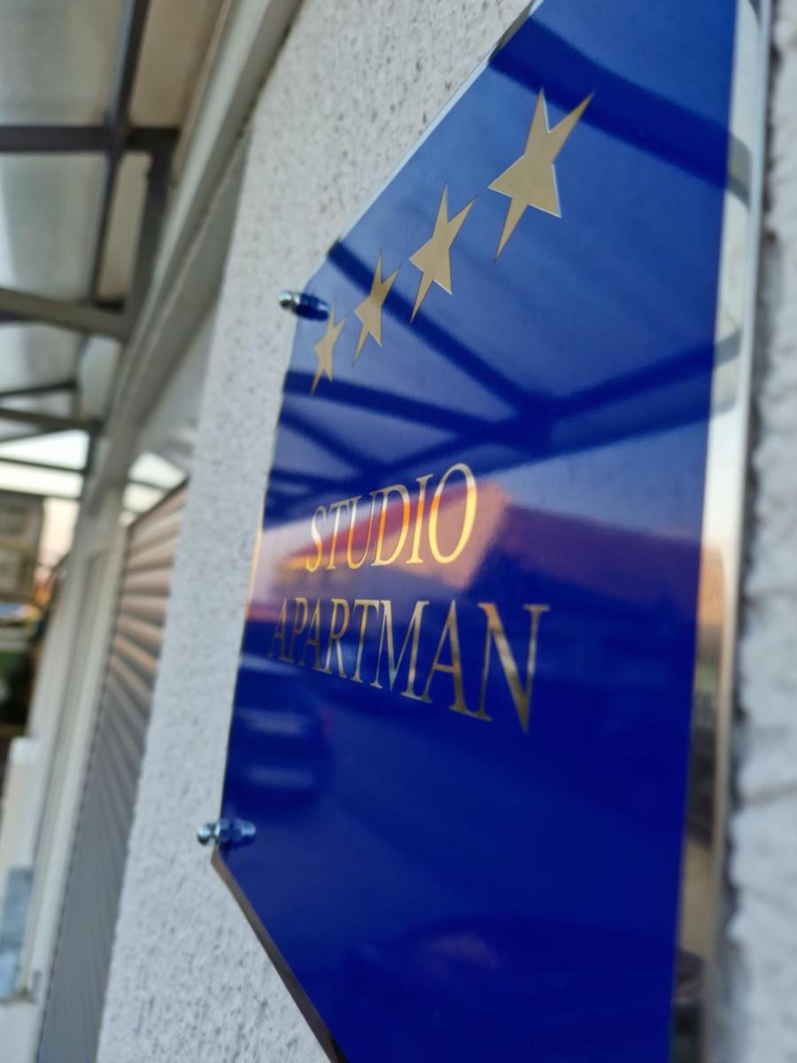Studio Apartman SubUrban - Housity