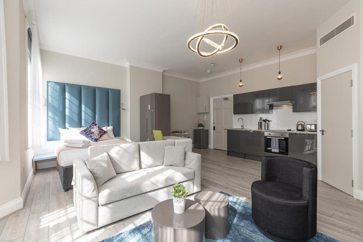 Air Conditioned Apt High St Kensington - Housity