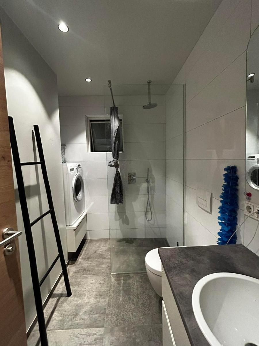 U60 Apartment - Housity