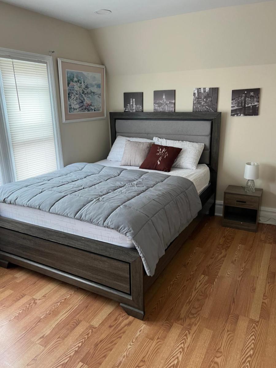 Spacious 1bed 1bath apartment - Housity