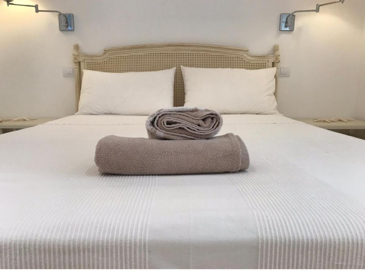 VILLA MARIA SOTOGRANDE -SAN ROQUE GOLF-Gibraltar - Housity