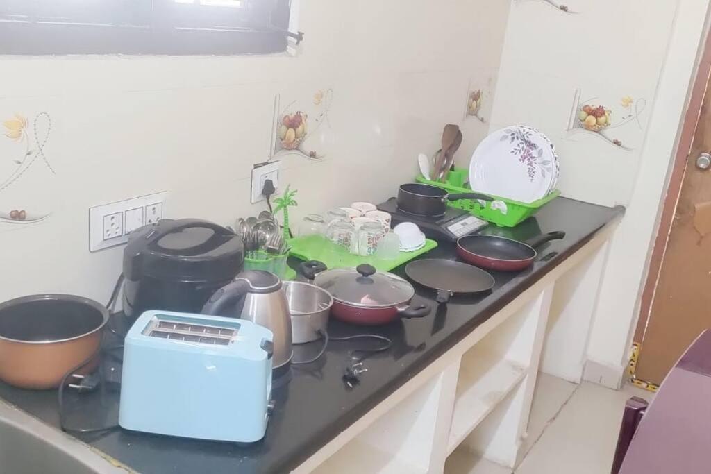 Servostay 2 BHK Home in KPHB with Parking - Housity