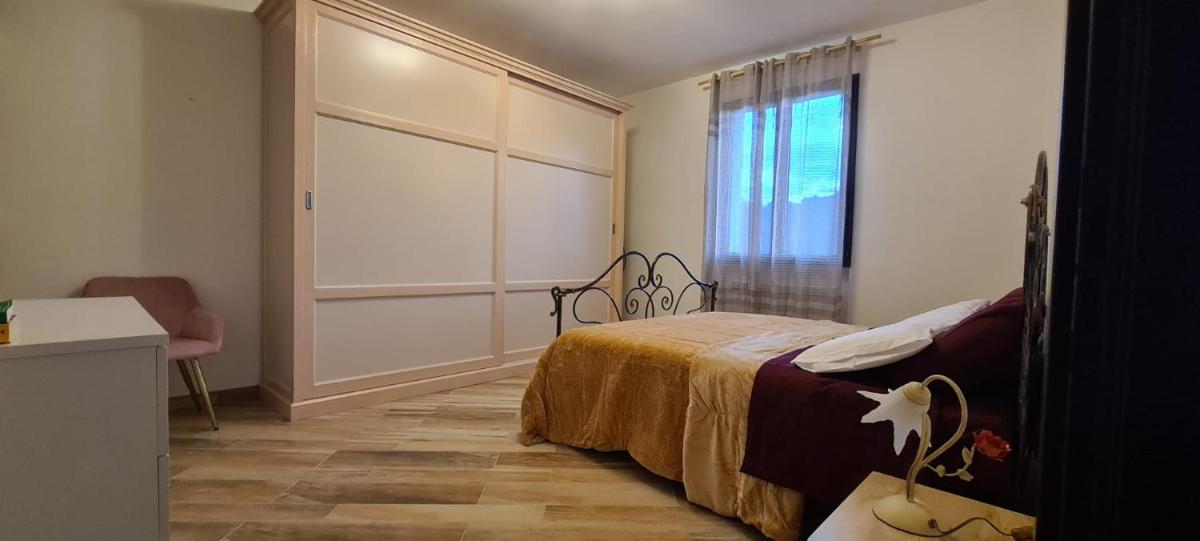 Suitetrails - Villa Azzurra immersa nel Verde tra Firenze, Arezzo e Siena