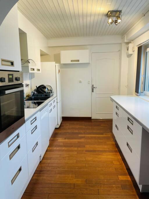 Villa La Madeleine-de-Nonancourt - Housity