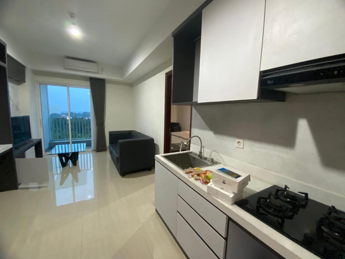 Spacious Apartment at Grand Lagoon Sungkono - Housity