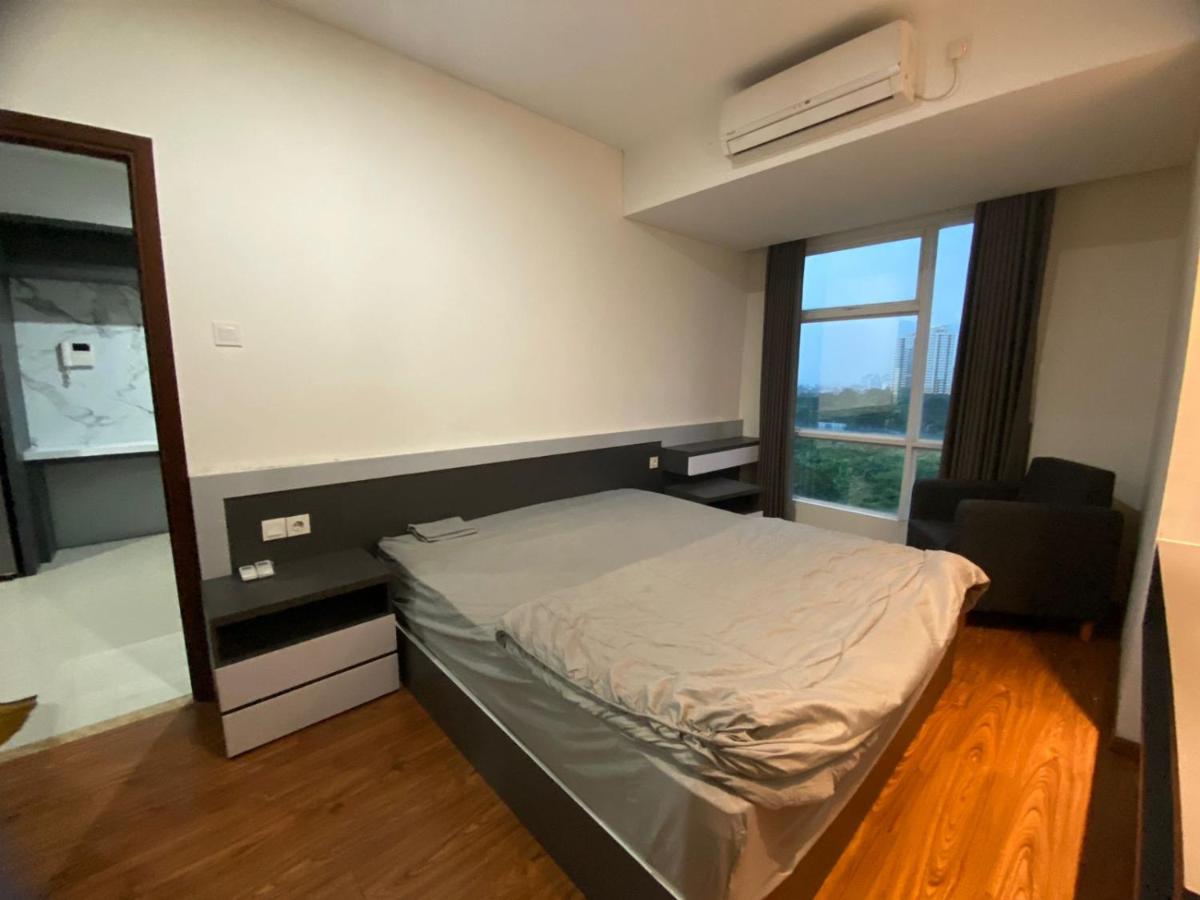 Spacious Apartment at Grand Lagoon Sungkono - Housity