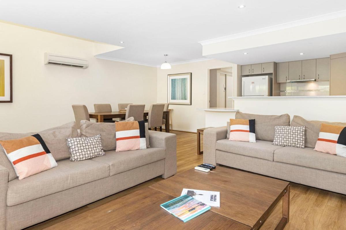 Tides at 65 Cape View Resort - Housity