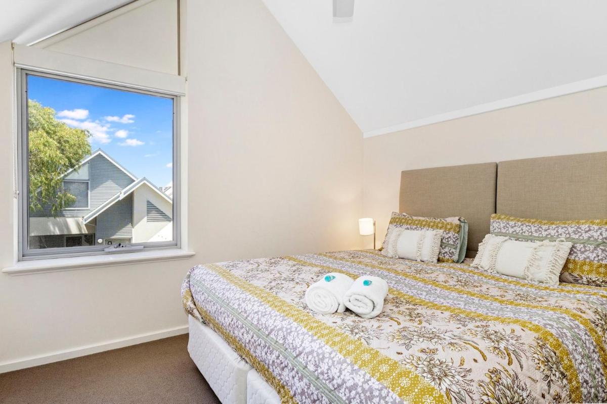 Tides at 65 Cape View Resort - Housity
