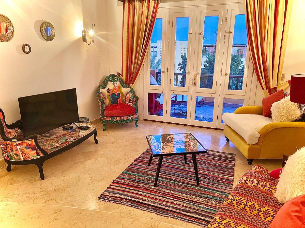 South Marina Apartment Wi-Fi available - Housity